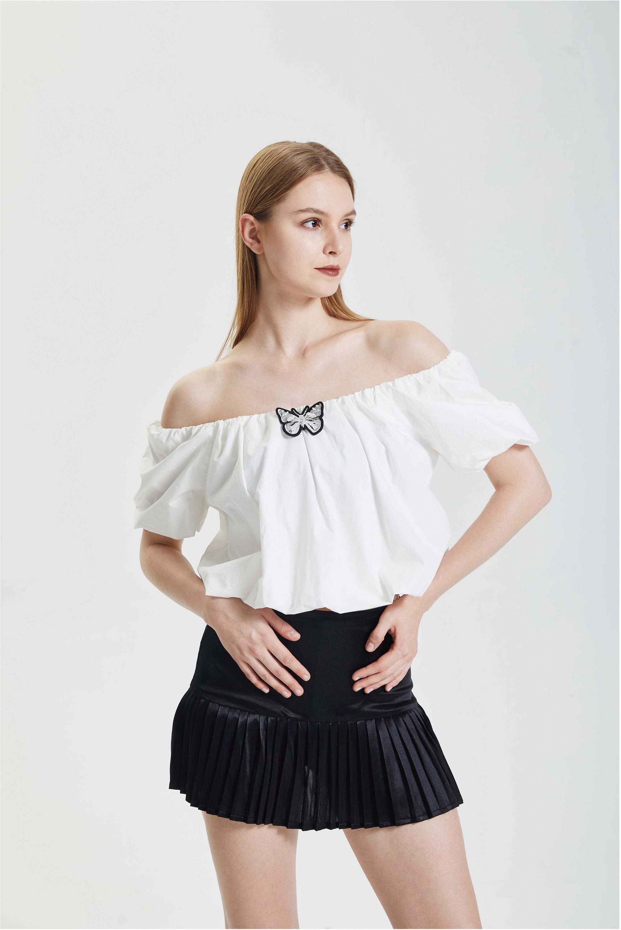Off shoulder shirt with bubble sleeves top