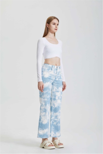 Square neck knitted short top