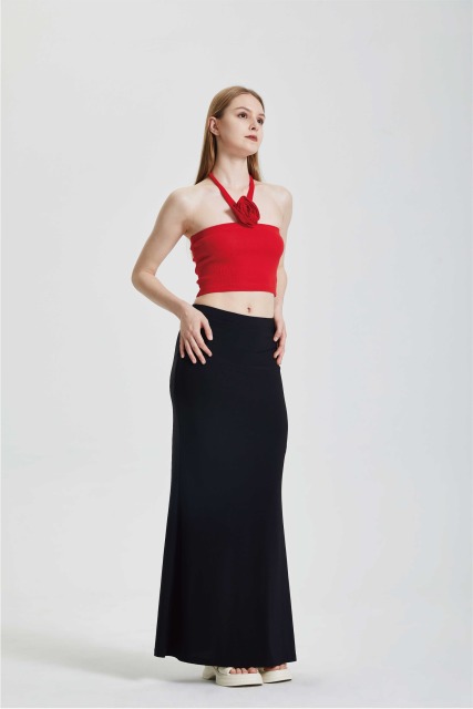 Rose Hanging Neck Slim Fit Bust Dress