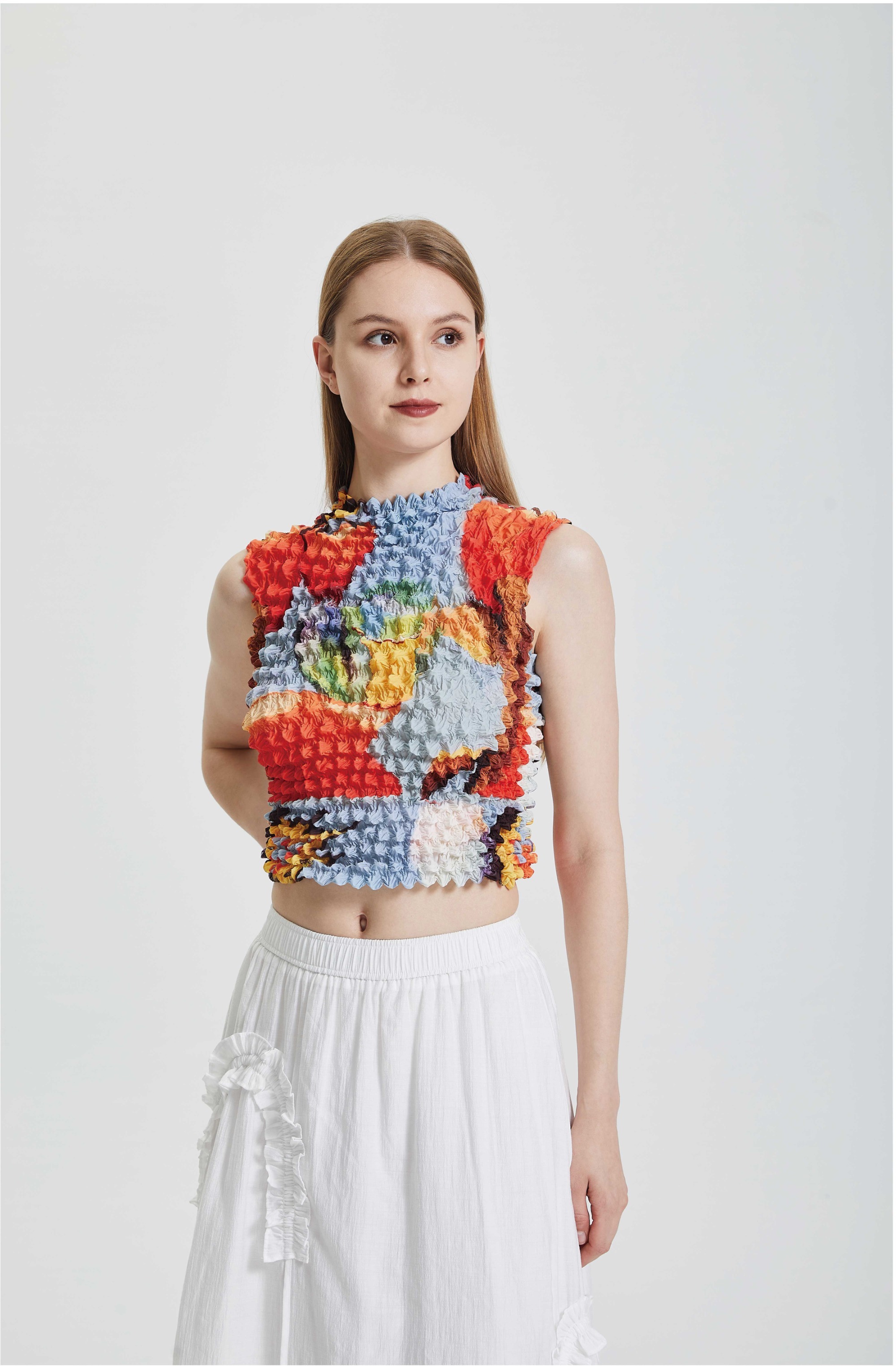 Short top jazz design sleeveless top