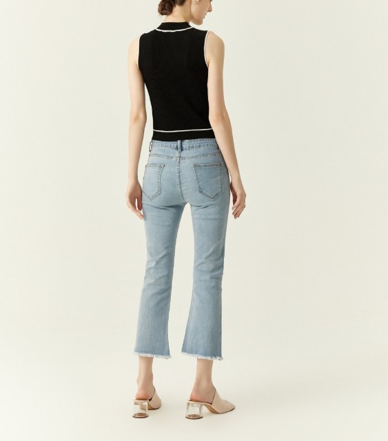 Sleeveless Contrast Top