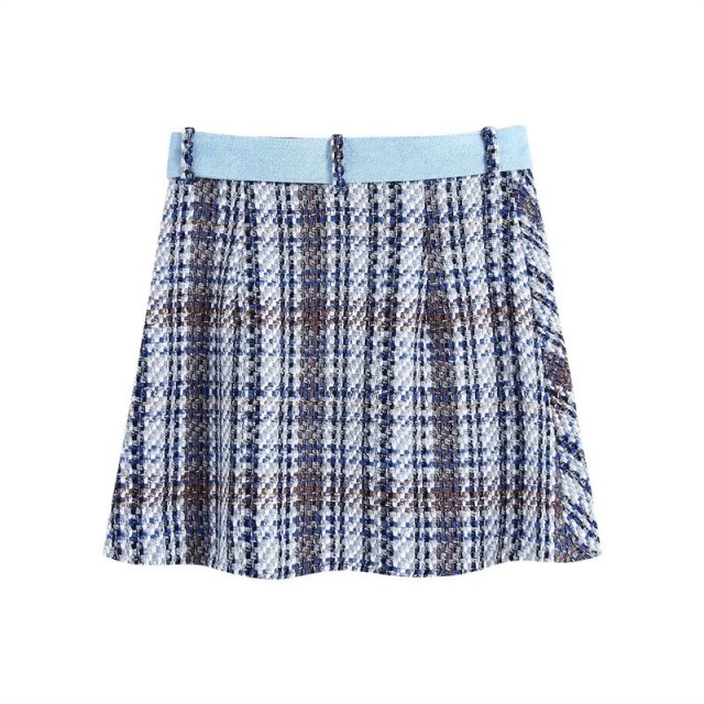 Contrast Plaid Skirt