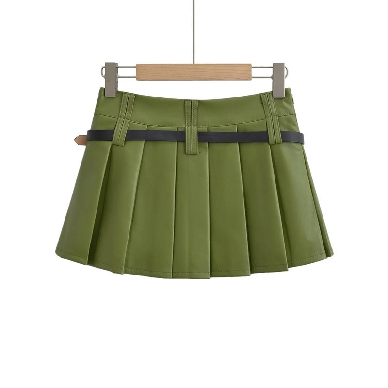 Low Waisted Pleated Short Skirt