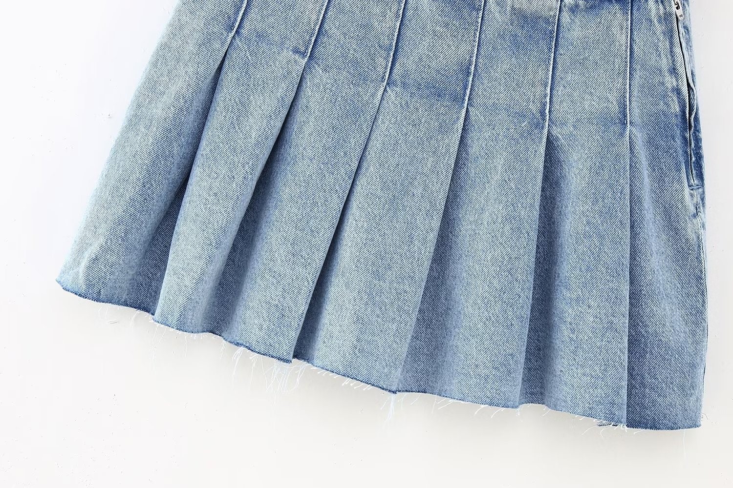 Wide Pleated Denim Skirt