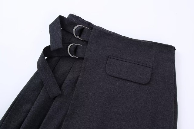 Wide Pleated Mini Skirt