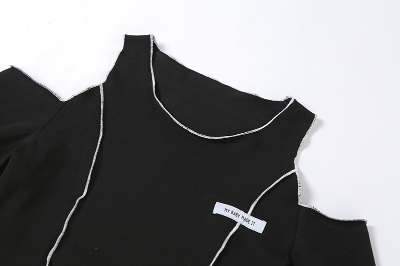 Off-the-shoulder short with long sleeves