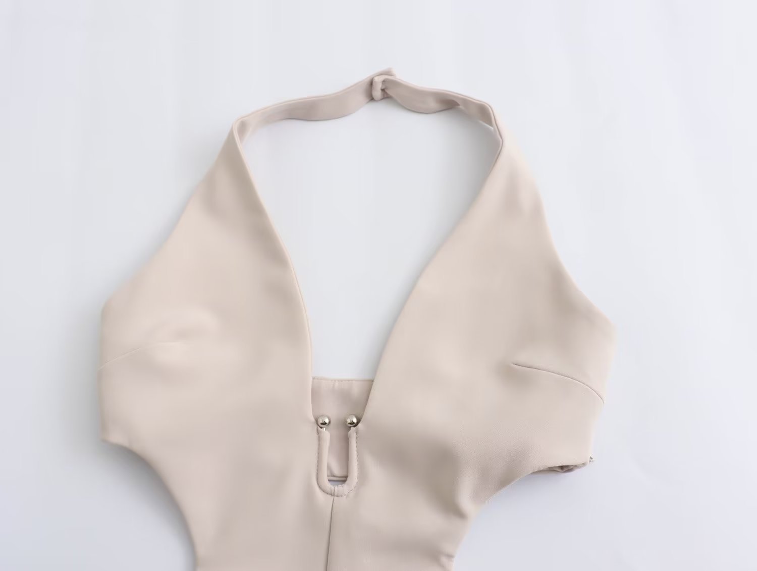 One-piece pants with neck hanging