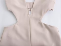 One-piece pants with neck hanging