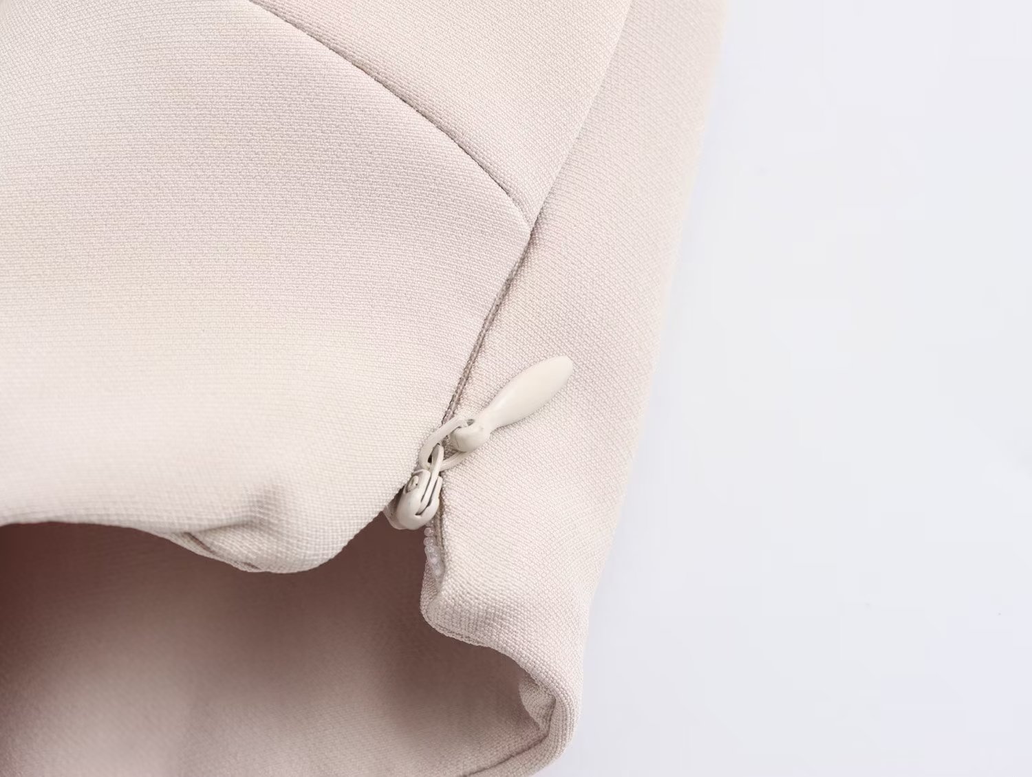 One-piece pants with neck hanging