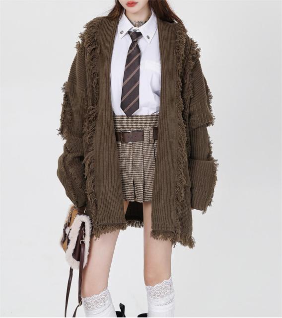 Lapel cardigan sweater