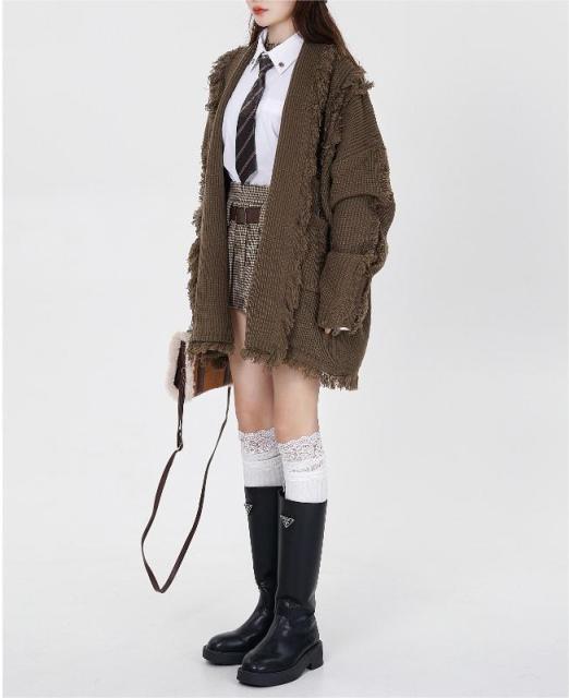 Lapel cardigan sweater