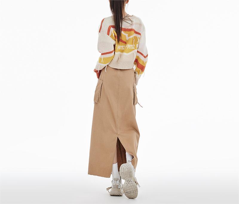 Cargo style denim skirt