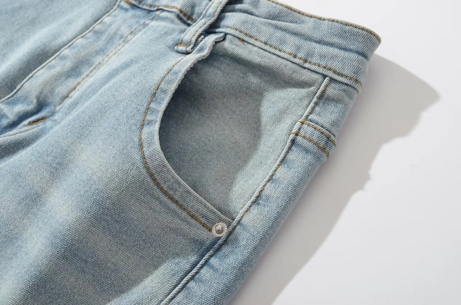 Spice Girls high-waisted micro-flared jeans