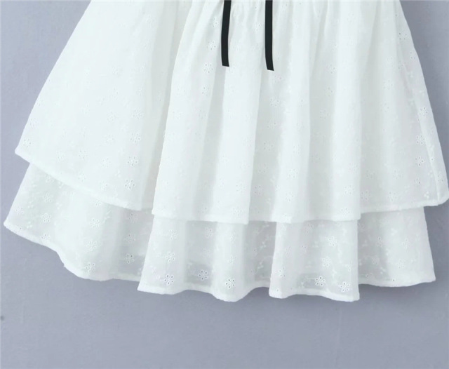Vintage court dress with bow lace-up puffy sleeves
