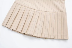 Preppy pleated skirt