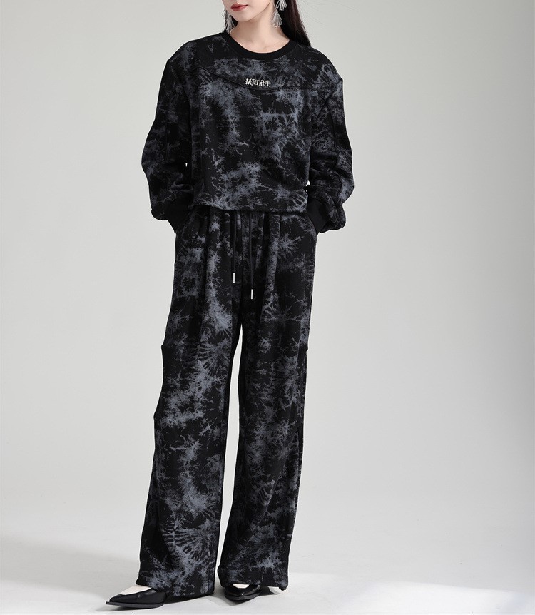 Two piece set of hoodies and straight leg pants