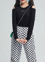 Long sleeved warm knit bottom sweater