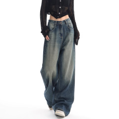 Retro washed jean