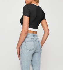 Knitted short sleeved T-shirt