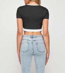 Knitted short sleeved T-shirt
