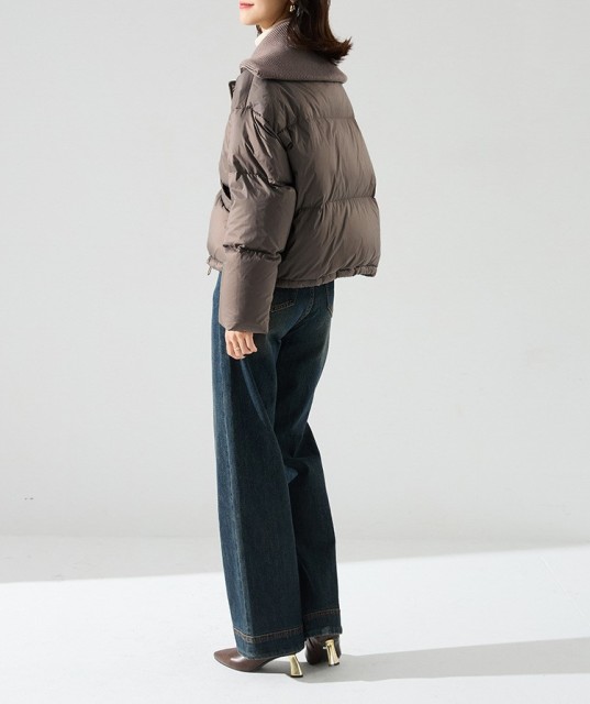 Flip collar loose short down jacket