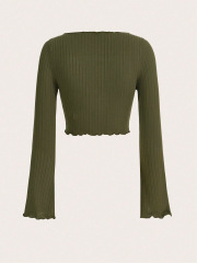 Trumpet sleeved long sleeved top