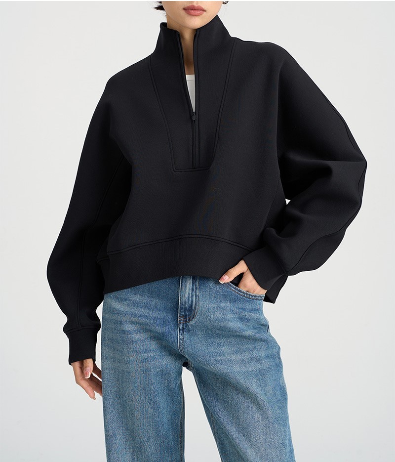 Warm and thickened top for women