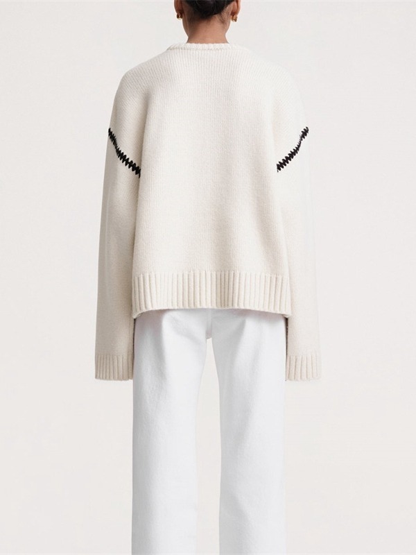 Embroidered round neck knit top