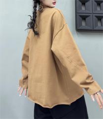 Round neck short printed hoodie