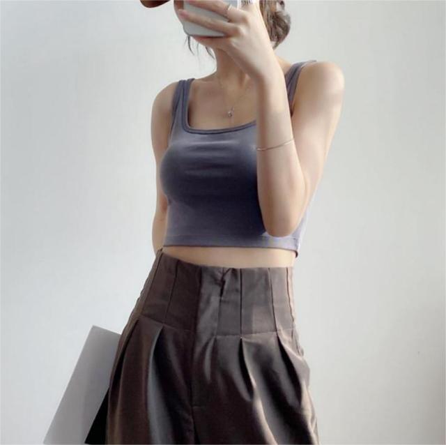 Wearing a camisole with a beautiful back top