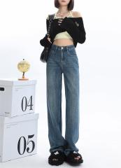 Narrow cut wide leg jeans for women