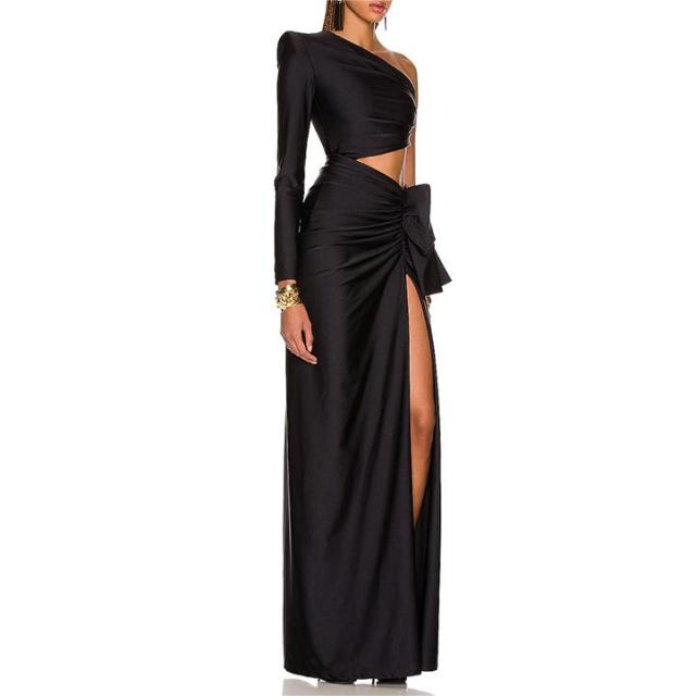 Split elastic dress with sloping shoulder long skirt