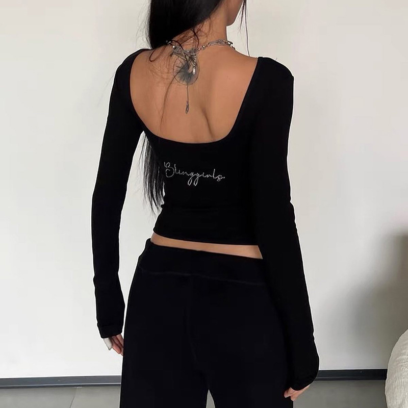 Low neck short black top