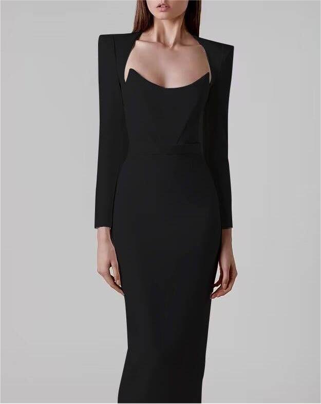 Fashionable and minimalist bandage dress