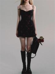 Suspender dress short skirt for women
