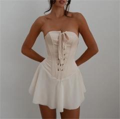 One line neckline strapless lotus leaf short skirt