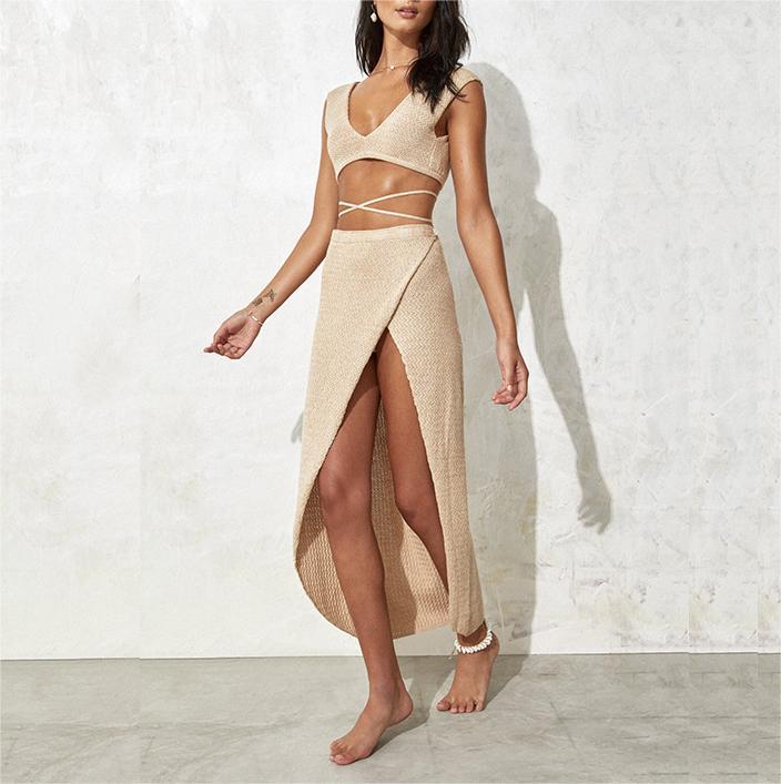 Two piece set of hip wrap skirt and suspender