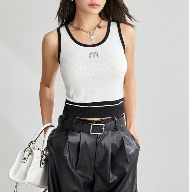 New U-neck camisole vest