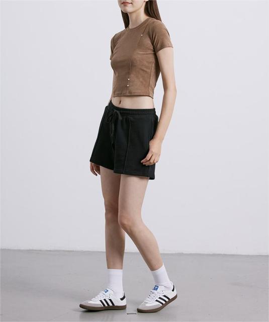 Retro short T-shirt for women