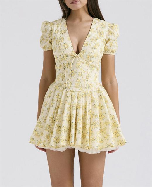 Sweet floral bubble sleeve dress
