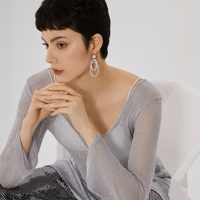 OEM Perspective Pearlescent Long Sleeve Top