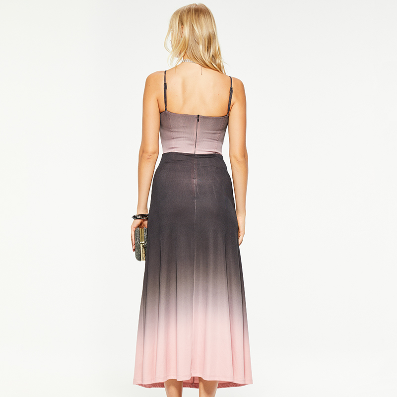 Designed suspender gradient maxi dress