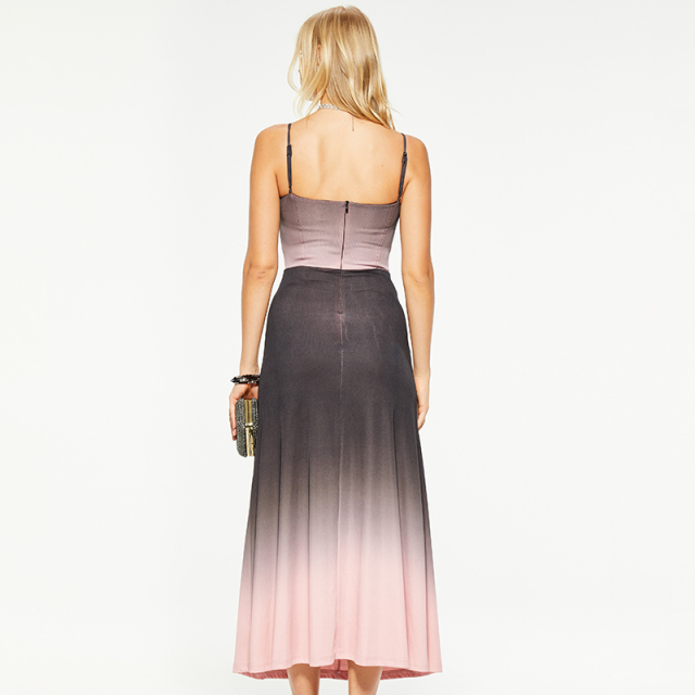 Designed suspender gradient maxi dress
