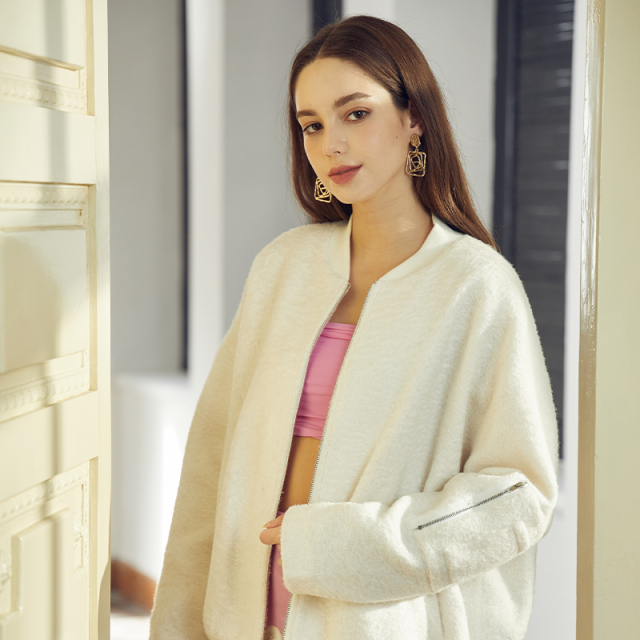 OEM Autumn/winter white wool zipper jacket