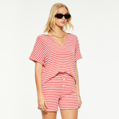 Casual red and white striped v-neck T-shirt