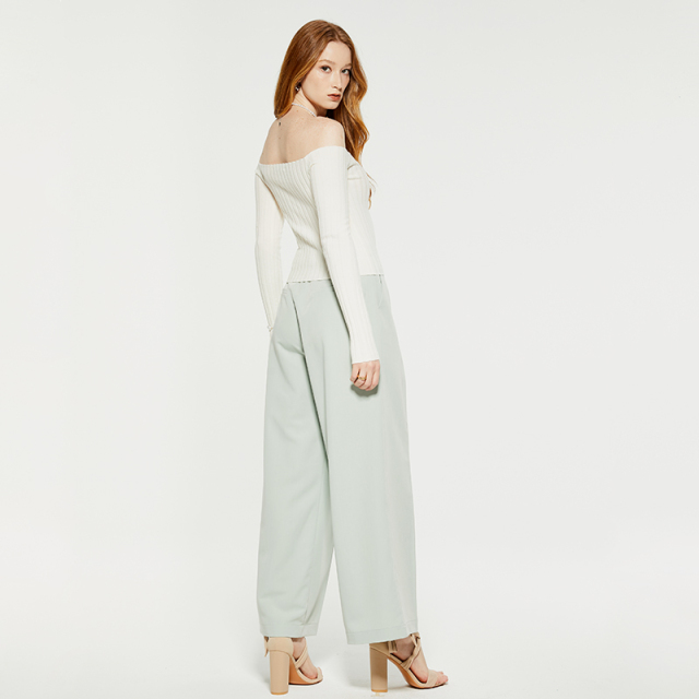 White hollow one-shoulder long-sleeved knitted top