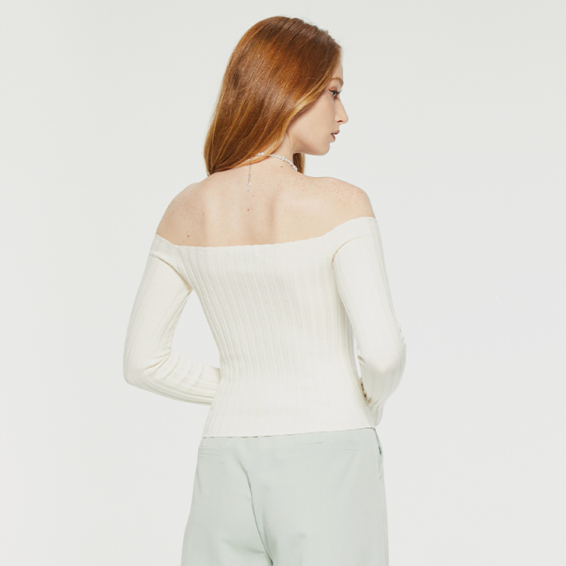 White hollow one-shoulder long-sleeved knitted top