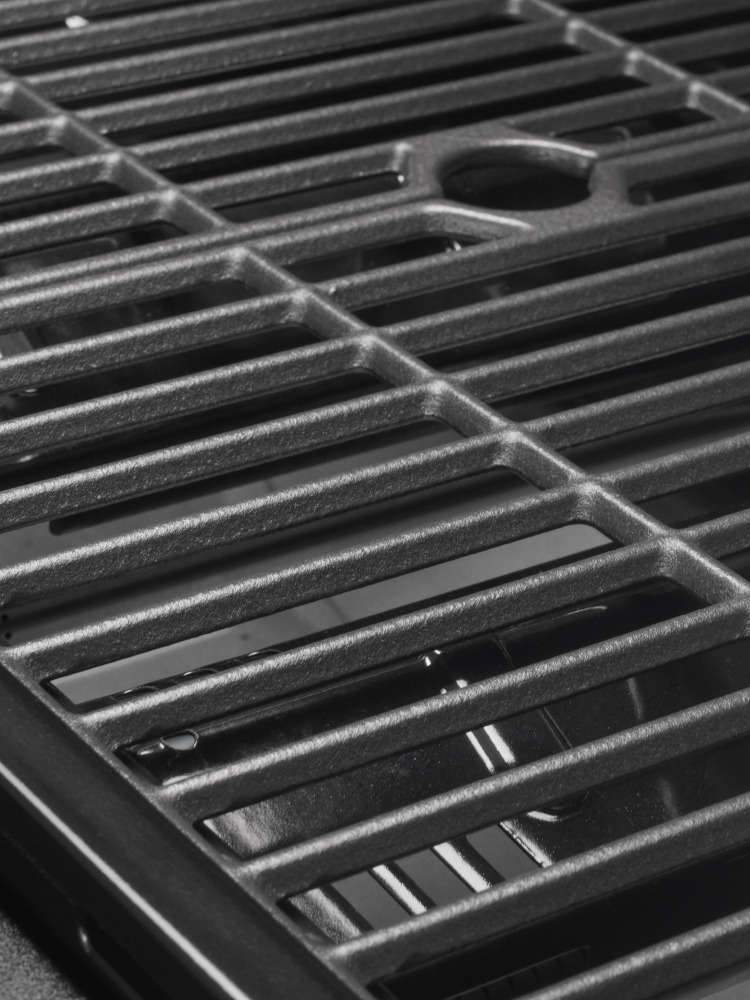Savor Pro 4-Burner Propane Gas Grill