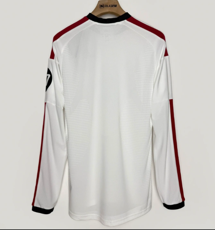 (PLAYER VERSION) Real Madrid 2026/27 Home Long Sleeve Football Jersey