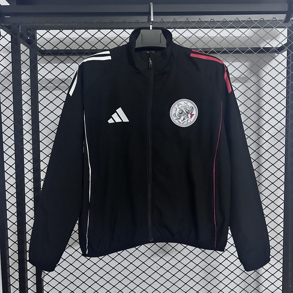 Windbreaker Ajax